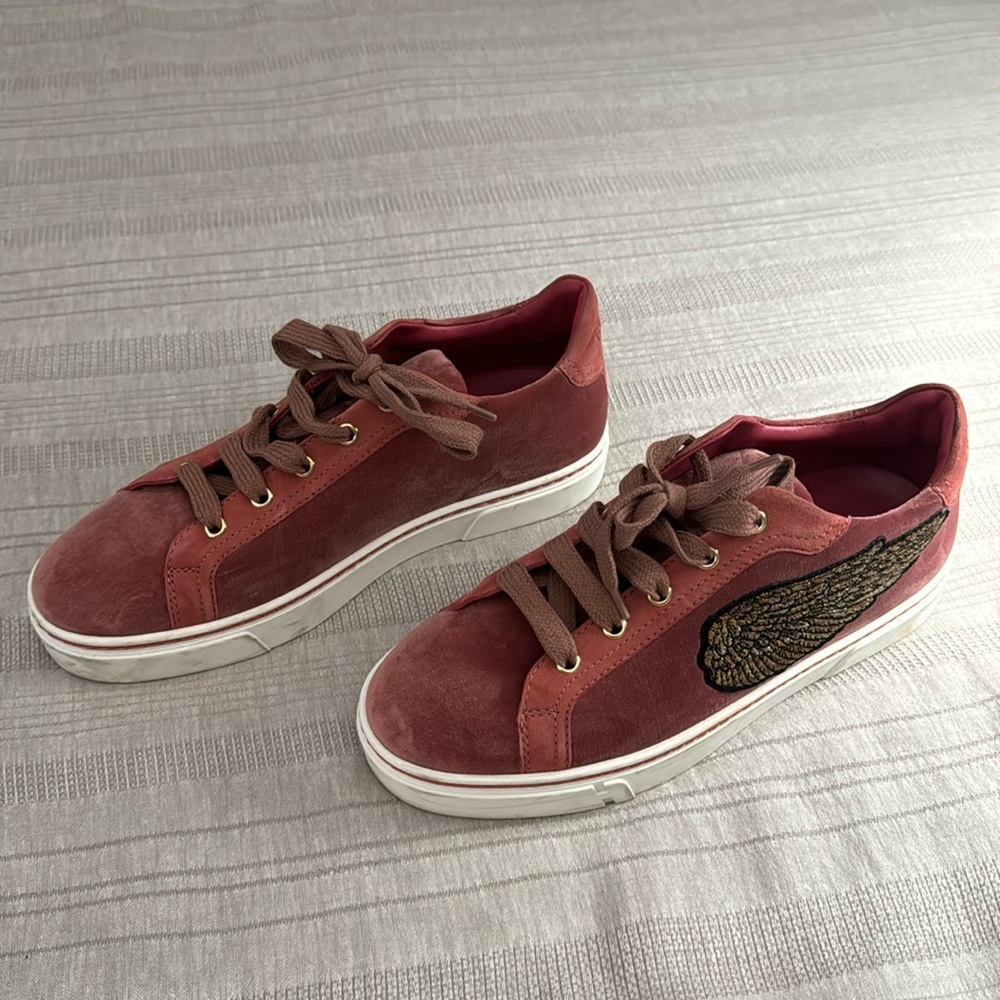 Hermes Women’s Pink Velvet Wing Sneakers